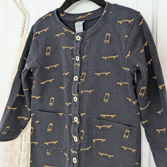 Kate Quinn Skateboard Jumpsuit, 3T - Picture 3 of 5